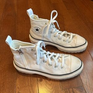 Chuck Taylor All Star Lugged Lift Platform Canvas - Size 5